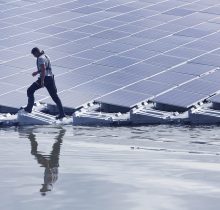 Panneaux photovoltaïques flottants